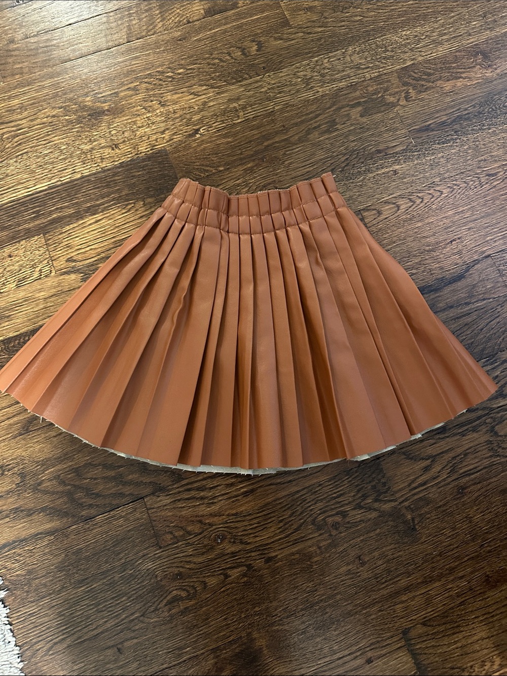 Welaken Pleated Faux Leather Skirt